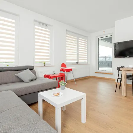 Sloneczny Balkon Z Parkingiem By Renters Apartment